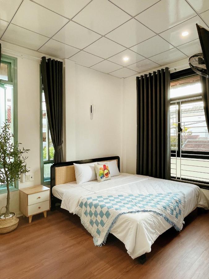 Under The Sun Homestay Hue Exterior photo