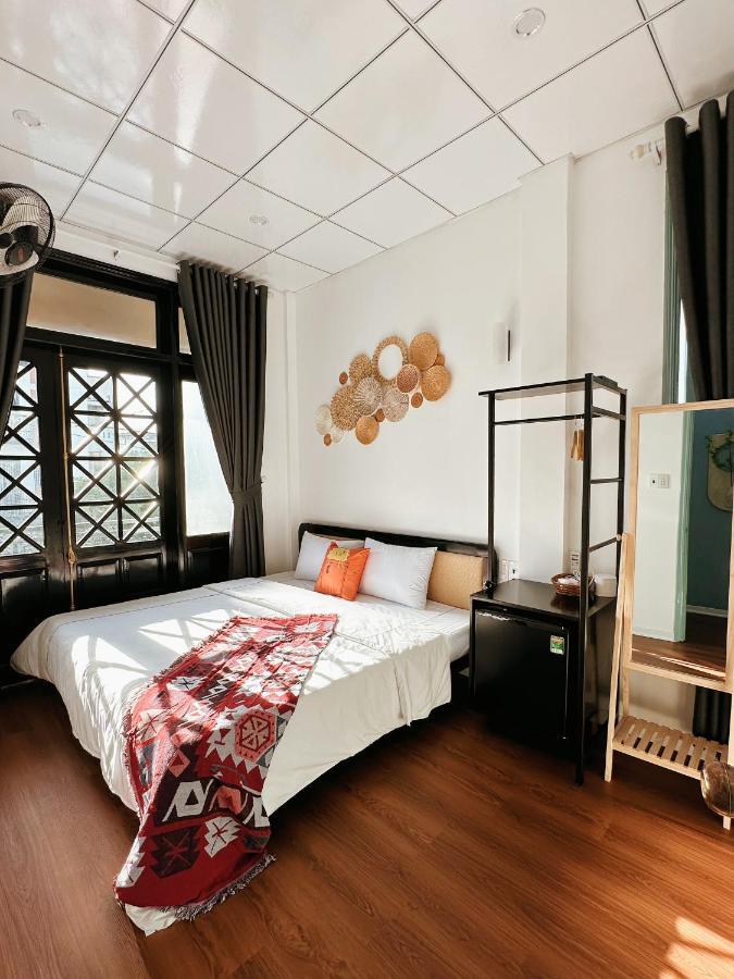 Under The Sun Homestay Hue Exterior photo