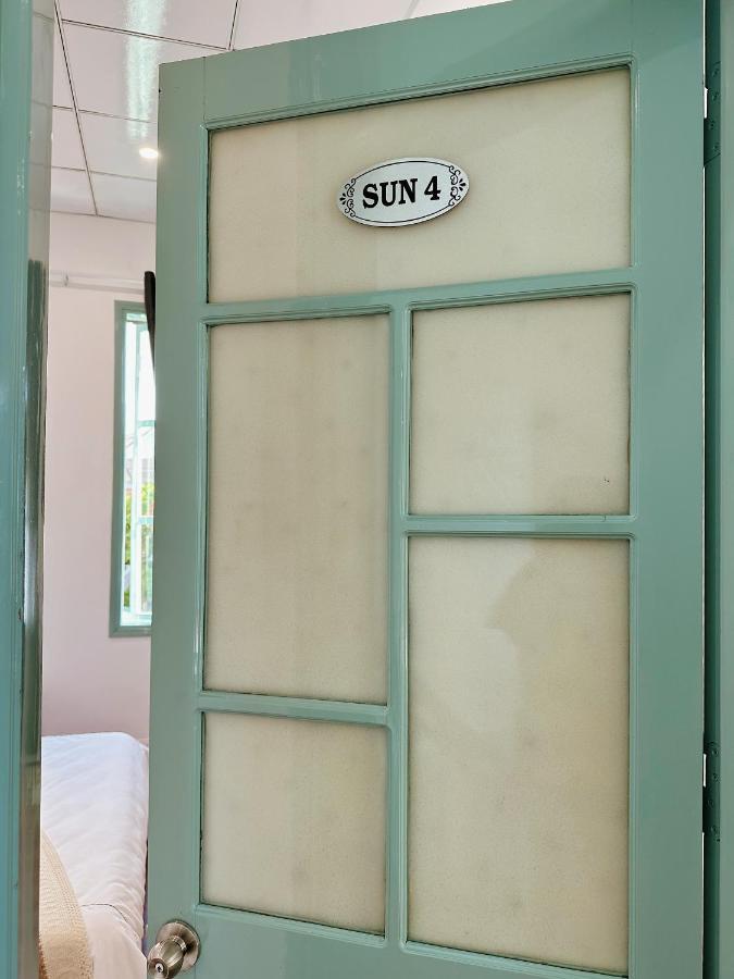 Under The Sun Homestay Hue Exterior photo