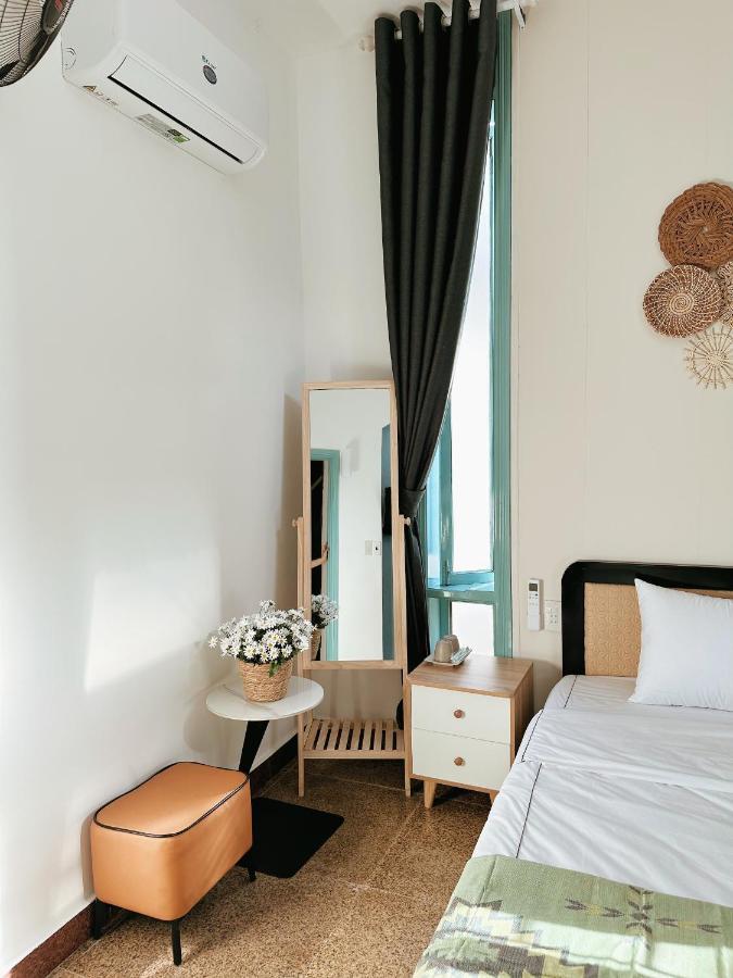 Under The Sun Homestay Hue Exterior photo